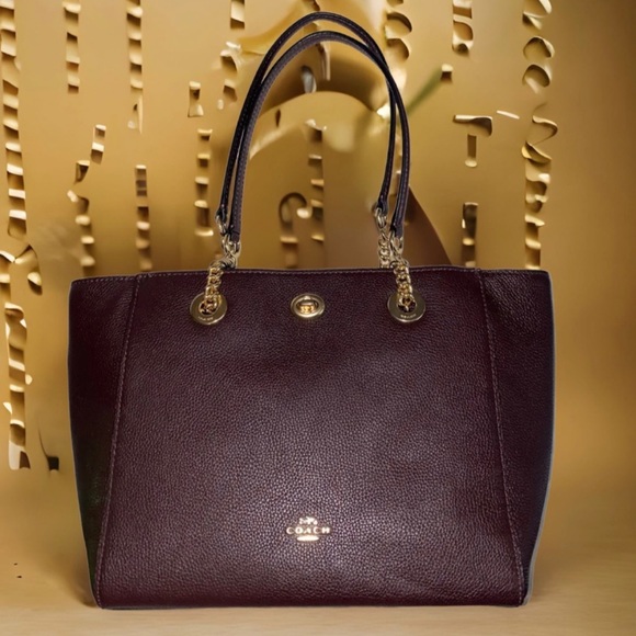 NEW WITH TAGS! Authentic COACH Oxblood Pebble Leather Turnlock Chain Tote Bag! - Picture 14 of 16